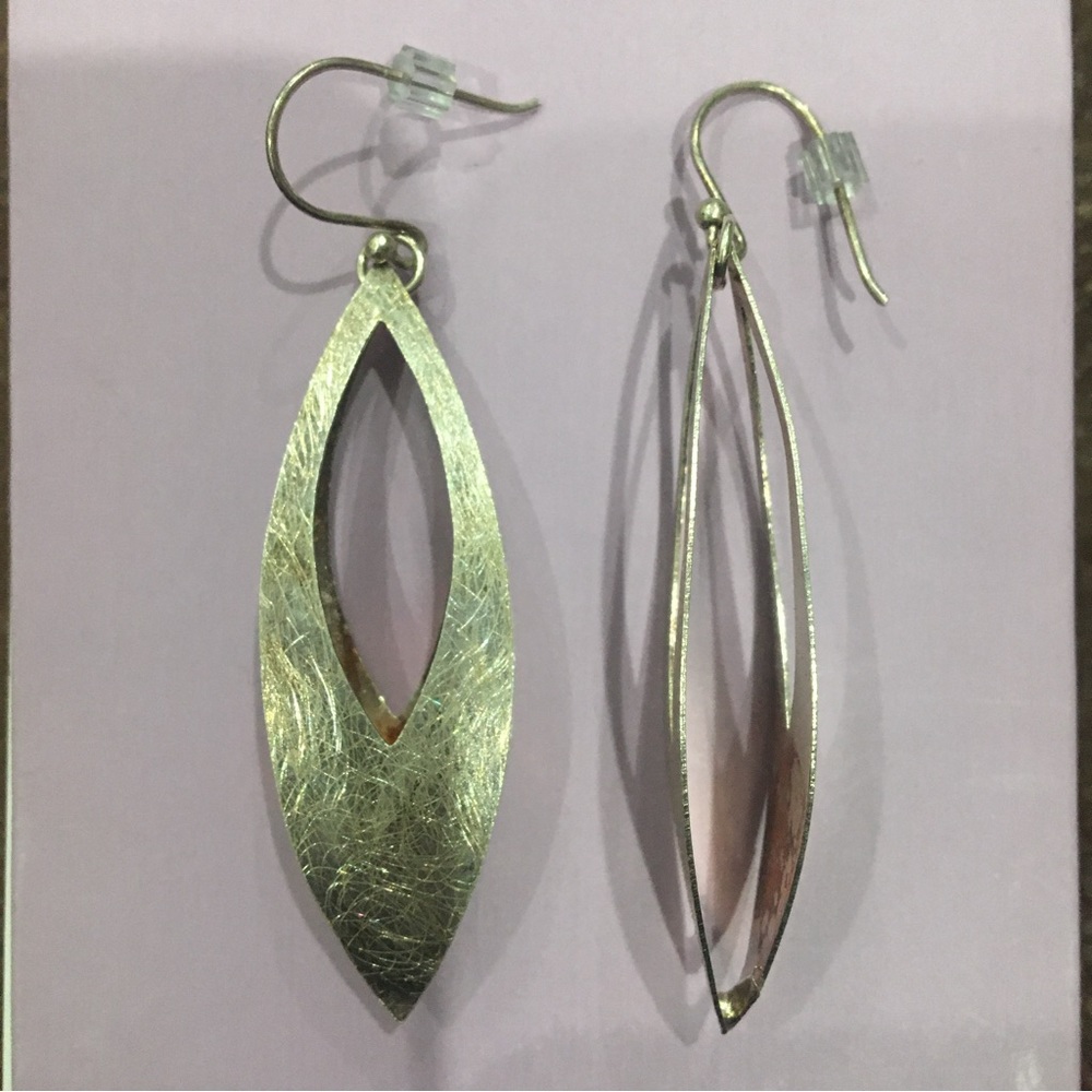 Earrings - Picture 2 of 2